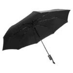 Parapluie noir tempête compact, robuste et élégant, idéal contre la pluie pour un usage quotidien et adapté à toutes les saisons.
