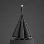 Parapluie tempête double couche, design moderne noir, poignée en bois élégante, idéal pour résister aux intempéries