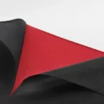 Parapluie tempête automatique avec face noire et rouge, design moderne, résistant aux intempéries. Collection exclusive.