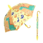 Parapluie enfant coloré avec motifs dinosaures, poignée jaune, ludique et pratique, idéal pour illuminer les jours de pluie.