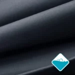 Parapluie golf avec poignée canne, robuste et élégant, tissu polyester résistant pour une protection optimale contre la pluie.