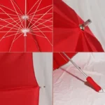 Parapluie mariage cœur rouge, design élégant avec structure interne visible et poignée en caoutchouc - idéal pour un style raffiné.