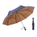 Parapluie original tête de mort, élégant et robuste, bleu à doublure marron, ouvert avec housse de rangement incluse.