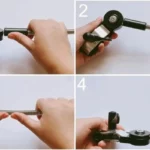 Parapluie poussette coloré de la collection [Collection], accessoire pratique pour protéger des intempéries avec montage illustré.