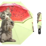 Parapluie anti-UV chaton mignon avec motif pastèque et étui assorti, design élégant et pratique pour protection solaire.
