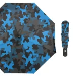 Parapluie homme camouflage bleu et noir, pliant et compact, design élégant pour un style moderne et pratique au quotidien.