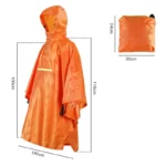Poncho imperméable homme orange avec capuche et réflecteur, compact, léger, 160x100 cm, pliable dans un sac 20x24 cm.