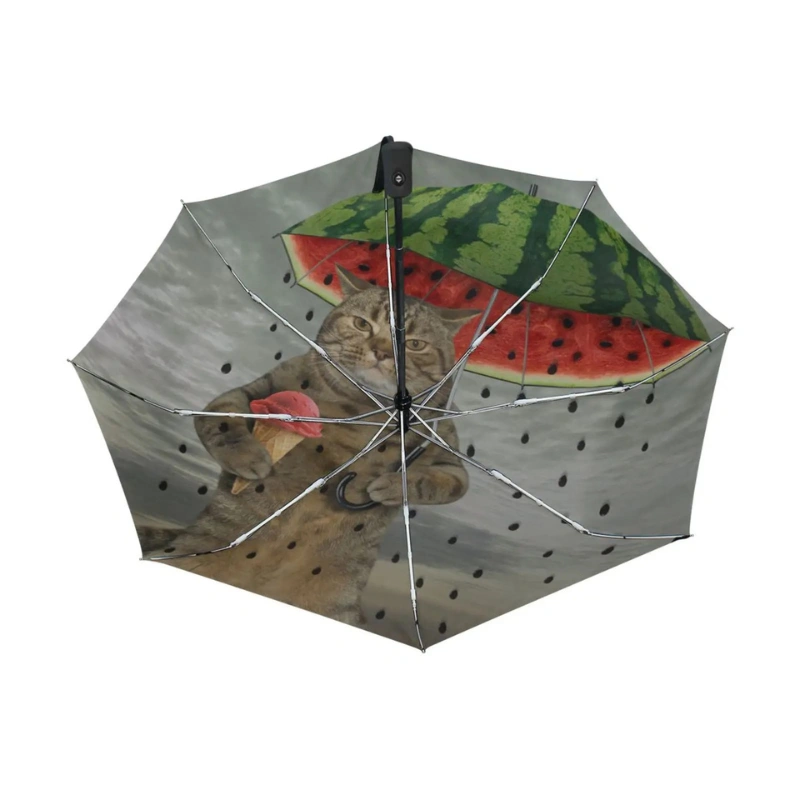 Parapluie original et rigolo avec motif chat tenant une glace sous parapluie pastèque, parfait pour des jours de pluie amusants.