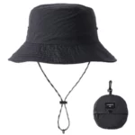 Chapeau de pluie bob femme noir, bord 6 mm, pliable avec cordon, pochette incluse. Style élégant pour protection contre la pluie.