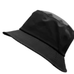 Chapeau bob imperméable noir anti-UV en tissu résistant, idéal sous la pluie, avec bord flexible pour une protection optimale.