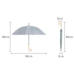 Grand parapluie canne en bambou gris, 96 cm diamètre déployé, compact une fois plié. Idéal contre la pluie et élégant.