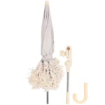 Parapluie poussette beige à franges pour bébé, élégant et pratique, protection pluie ou soleil, parfait accessoire pour sorties.