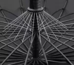 Parapluie de chasse camouflage, robuste et pratique, idéal pour les activités en extérieur et la chasse en milieu naturel.