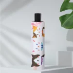 Parapluie manuel enfant avec motifs chats rigolos, design coloré et ludique, idéal pour ajouter une touche joyeuse par temps de pluie.