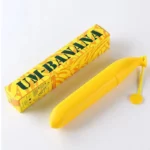 Parapluie manuel en forme de banane jaune, design original, pratique et léger, parfait pour un style unique et protection fiable.
