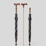 Parapluie canne de marche avec LED, motifs rayés bleu marine et doré, élégant et pratique pour se protéger de la pluie avec style.