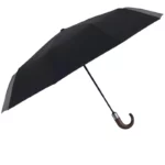 Parapluie de luxe avec manche en bois, design raffiné, parfait pour affronter la pluie avec élégance et style.