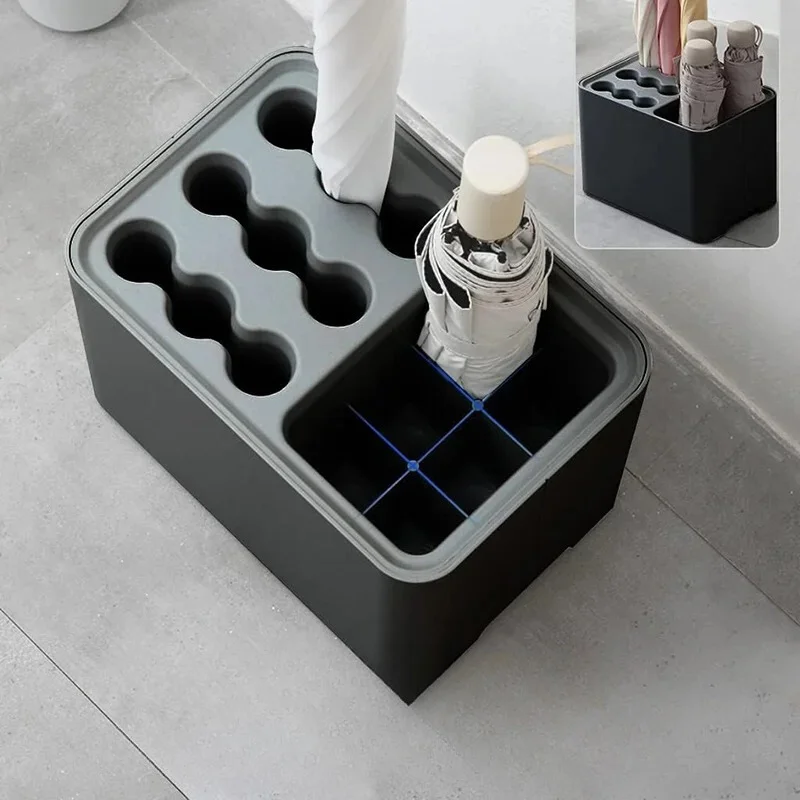 Porte-parapluie en PVC élégant et pratique, design moderne avec compartiments, idéal pour un intérieur organisé.