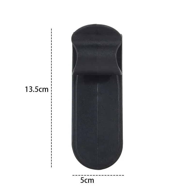 Porte-parapluie voiture en PVC noir pratique, 13,5x5 cm, idéal pour ranger et fixer les parapluies dans tout type de véhicule.