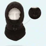 Capuche de pluie anti froid avec cache-cou et visage, bon maintien, idéale pour protéger contre le vent, froid et humidité.