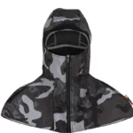 Capuche de pluie camouflage isotherme anti-UV, idéale pour se protéger des intempéries tout en restant stylé et confortable.