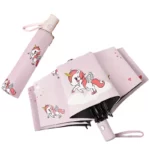 Parapluie licorne automatique pour fille, motif licorne rose, pliant avec housse assortie, accessoire mignon et pratique.