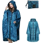 Poncho femme bleu avec motif floral et fermeture éclair, design moderne, pratique avec étui de rangement inclus.