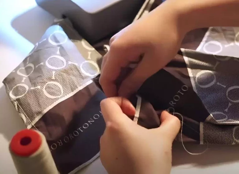 Comment recycler un tissu de vieux parapluie en sac ? Maintenant, à vos machines à coudre...