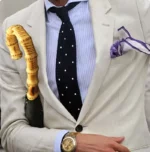 Parapluie homme canne en bambou élégant, accessoire mode raffiné, parfait pour un look sophistiqué et tendance.