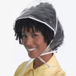 Belle capuche transparente à bords blancs