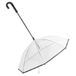 Magnifique parplauie trnasparent pour chien avec sa laisse intégrée efficace.