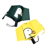 Parapluies automatiques avec motifs de canards, design ludique et pratique, parfaits pour égayer vos journées pluvieuses.