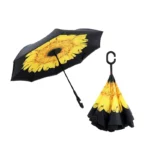 Parapluie inversé motif tournesol lumineux, poignée en C ergonomique. Élégant, résistant et pratique, idéal pour affronter la pluie avec style.