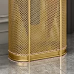 Porte-parapluie en métal, de grande capicité et de couleur dorée, magnifique.