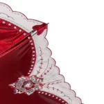 Élégant parapluie rouge aux finitions brodées et perles brillantes. Style chic, protection solaire et pluie, idéal pour un look raffiné et féminin.