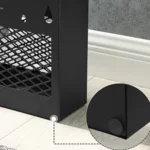 Patins antidérapants sous la base : stabilité, sol protégé et silencieux. Parfait pour entrées carrelées ou parquet, avec structure métal noir 41×28×12 cm de ce beau porte parapluie en métal noir.