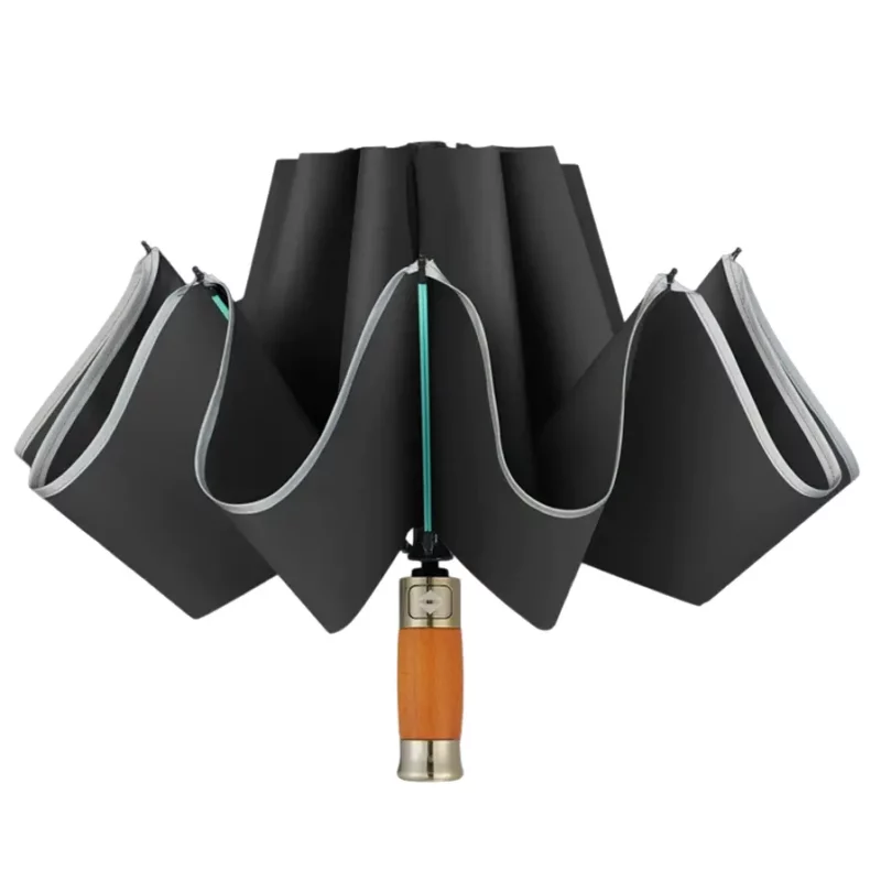 Parapluie noir format de luxe automatique, design magnifique, pommeau bois de qualité.